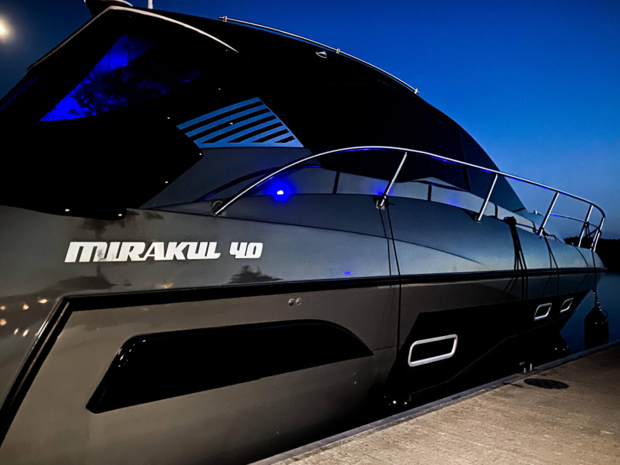 Charter Mirakul 40 Hardtop Brand New - 1