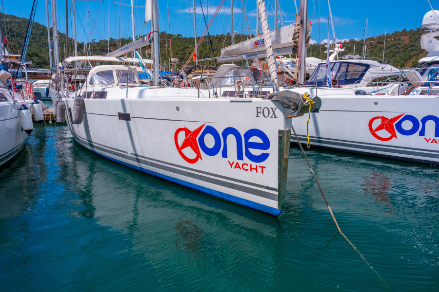 Photo #1 - Hanse 445 (Fox) en Yes Marina - 3306