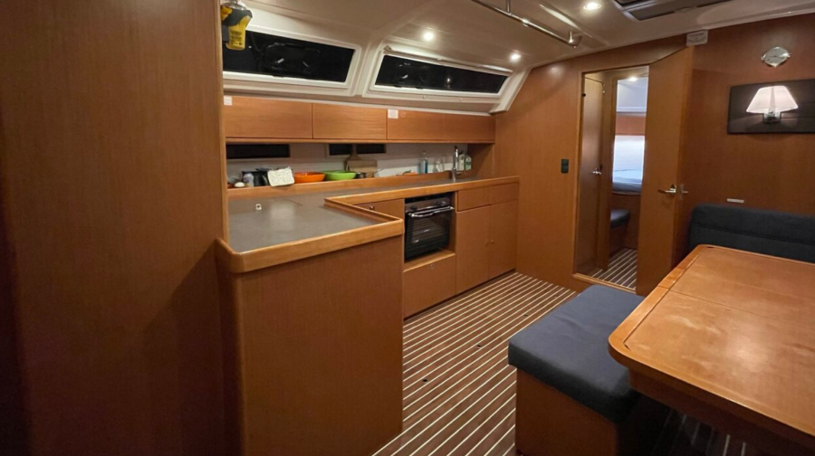 Photo #1 - Bavaria 46 Cruiser (Amaris) en Yes Marina - 3307
