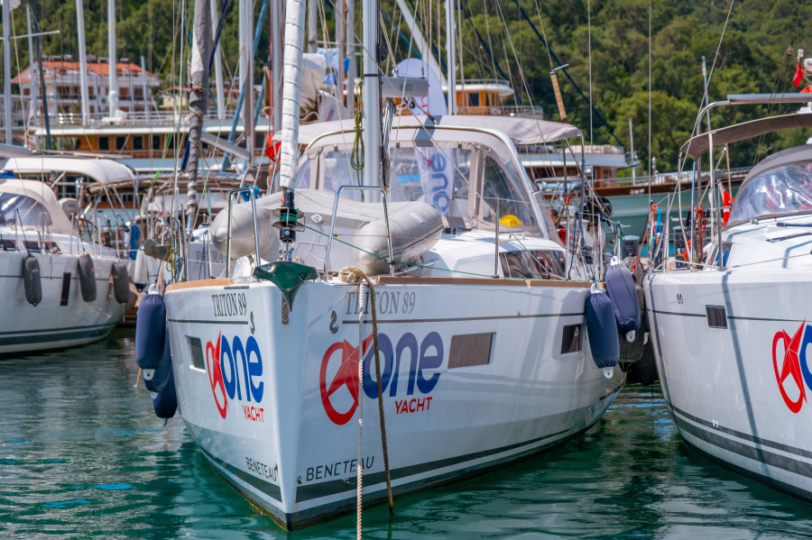 Photo #1 - Beneteau Oceanis 38.1 (Triton 89) en Yes Marina - 3314