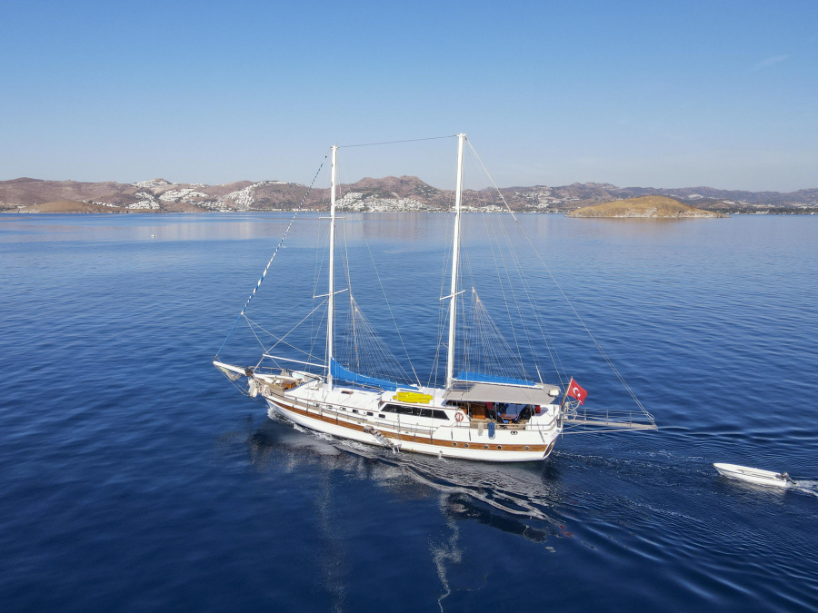 Photo #1 - MOTOR SAILOR (HALIL AGA 1) en marina - 3334