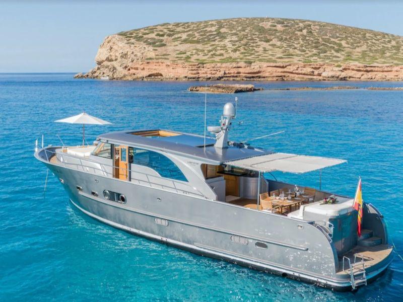 Photo #1 - LOBSTER 62 (LLEVECH) en Marina de Dénia - 3545