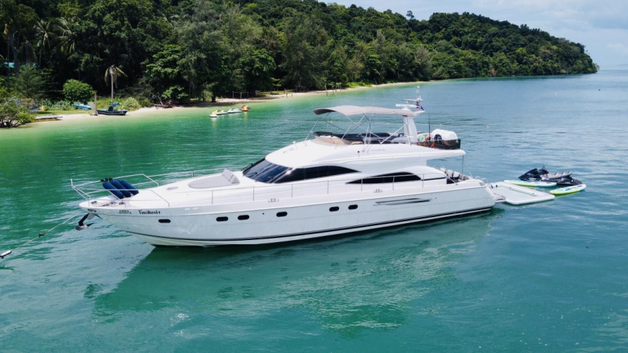 Photo #1 - Princess 65 (Princess Oceana) en Ao Po Grand Marina - 61550