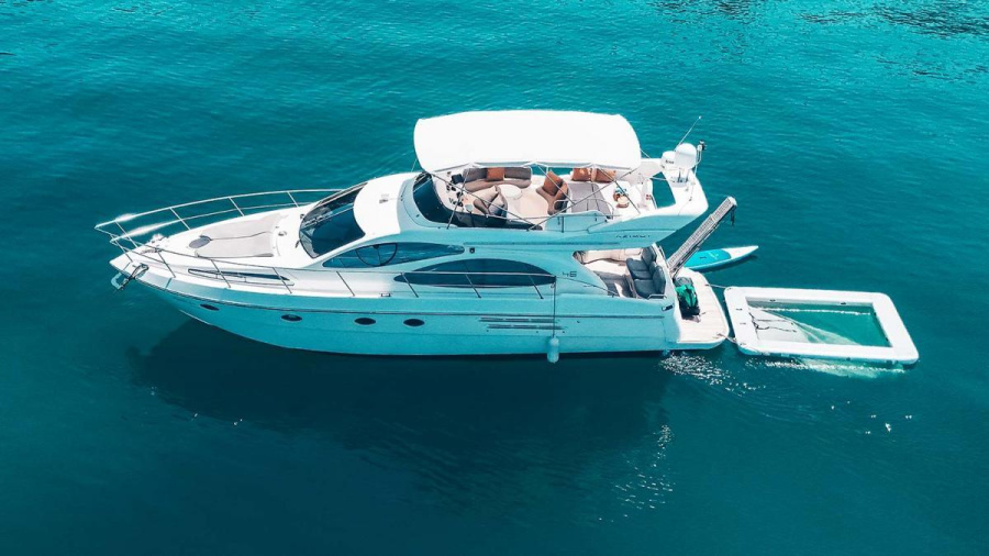 Photo #1 - Azimut 46 (Azimut Aqua) en Ao Po Grand Marina - 61551