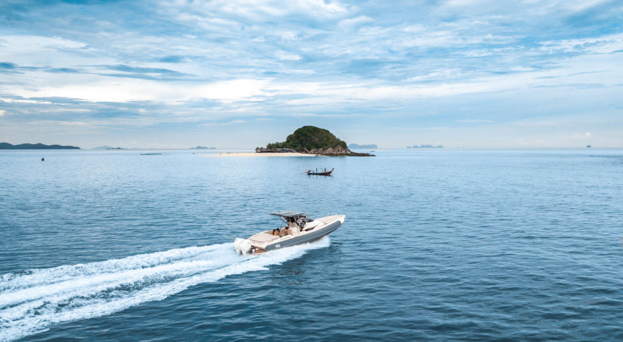 Photo #1 - Nuova Jolly Prince 38 Sport Cabin (Tiger Lily) en Royal marina - 65106