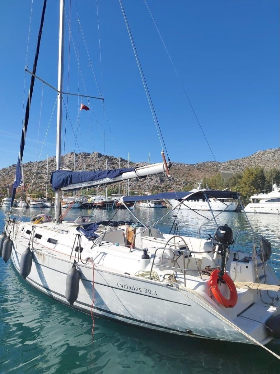 Photo #1 - Beneteau Cyclades 39.3 (Amor .Skippered) en Orhaniye - 65423