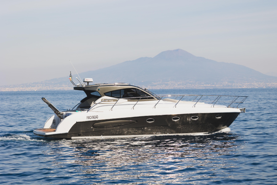 Photo #1 - MG 4.0 (650 BLU) en Marina di Stabia - 66273