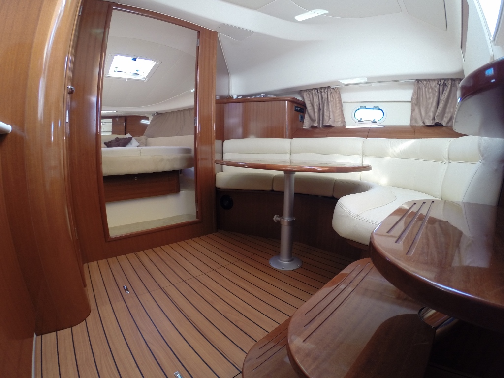 Jeanneau Prestige 34 — photo 4