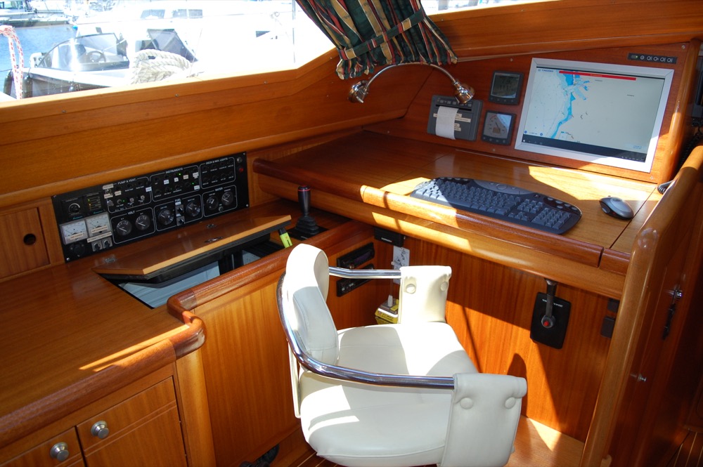 Farr 60 Pilot House — photo 6