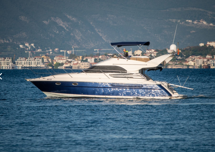 Fairline Phantom 42 — photo 4