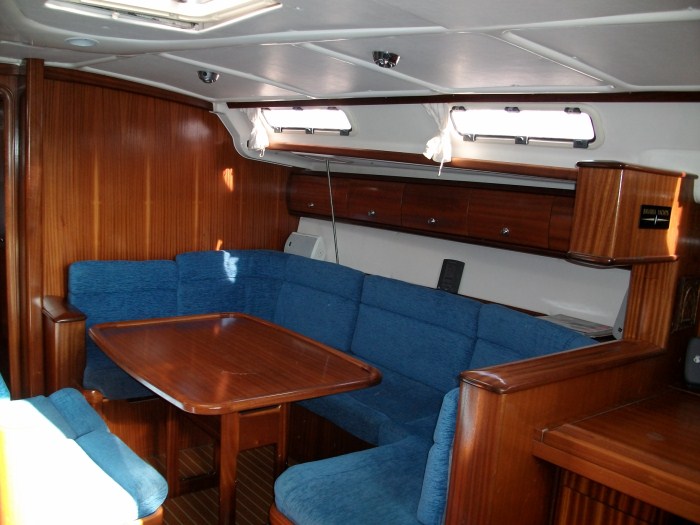 BAVARIA 44 I — photo 3