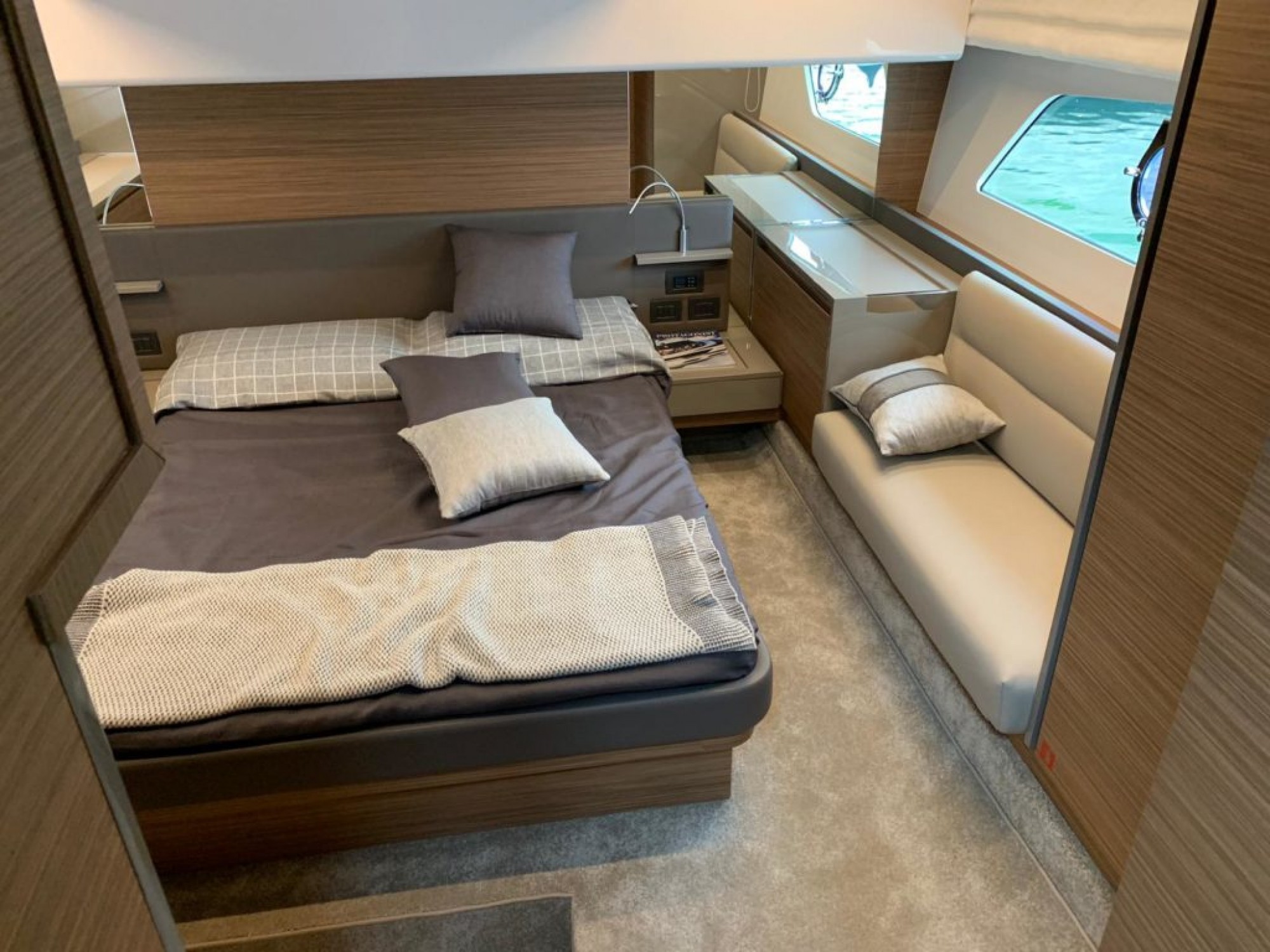 Ferretti 450 — photo 7