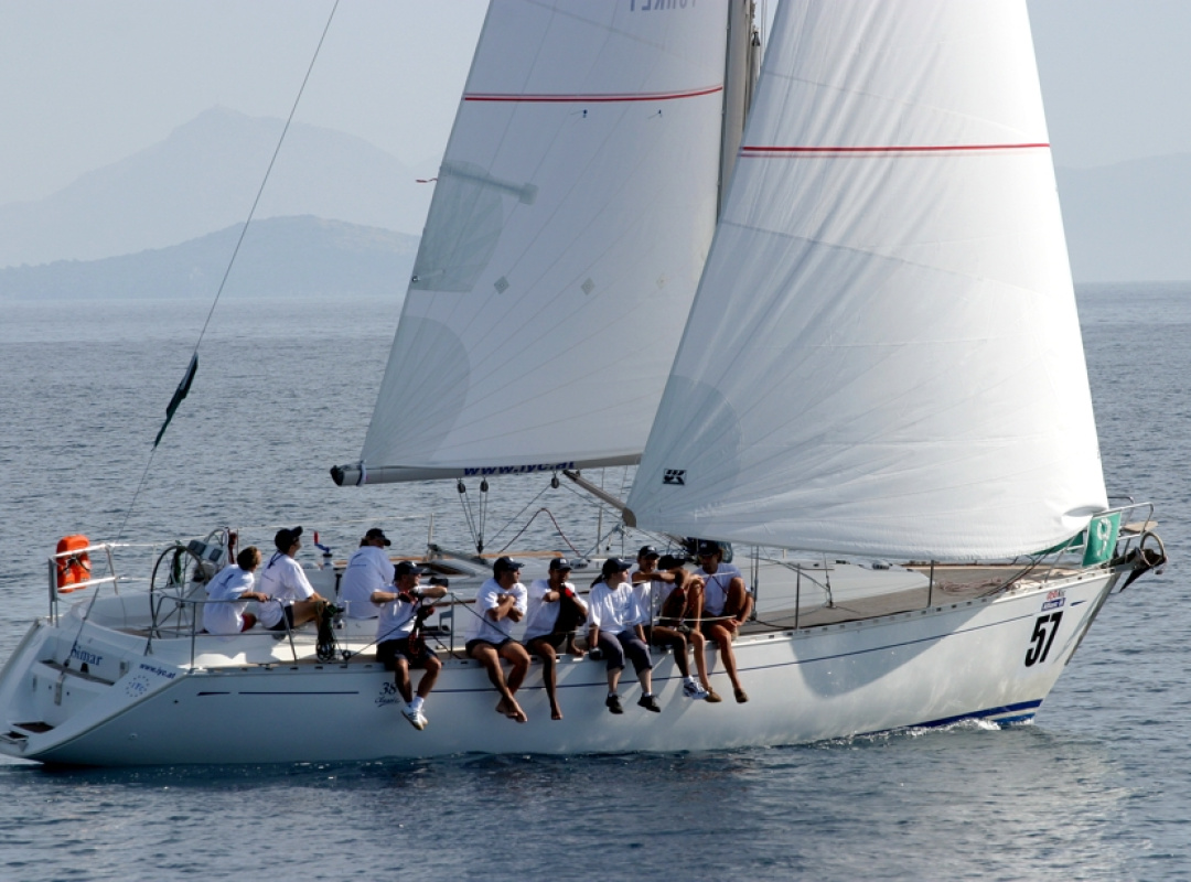 Dufour38 Classic — photo 1