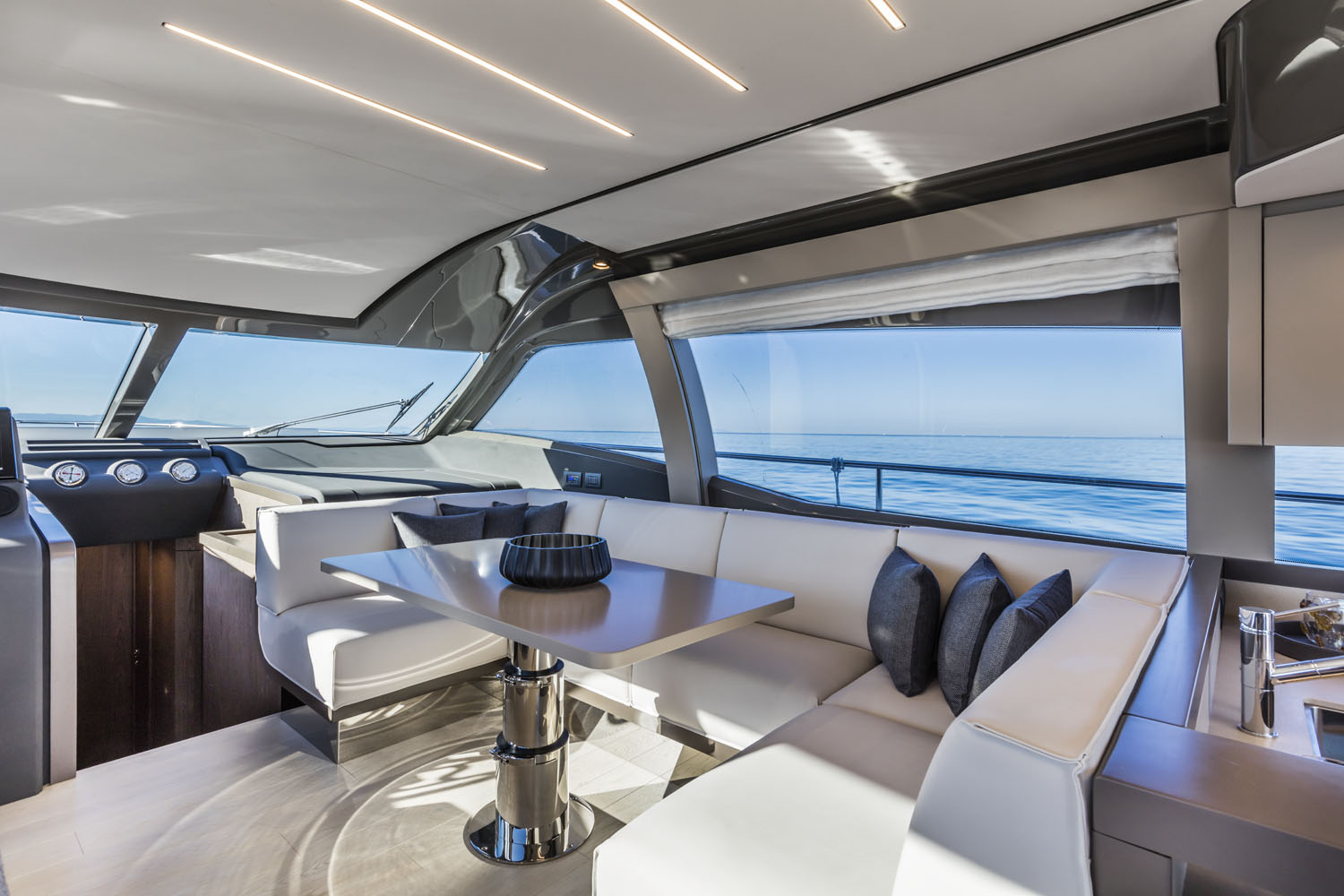 Ferretti 550 — photo 12