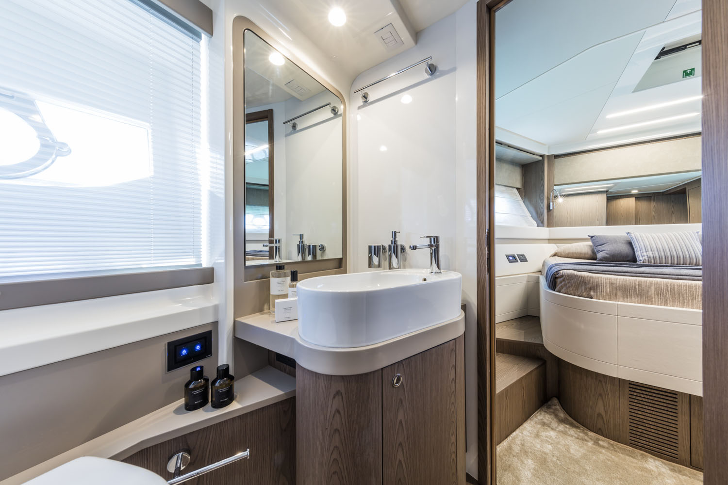 Ferretti 550 — photo 23