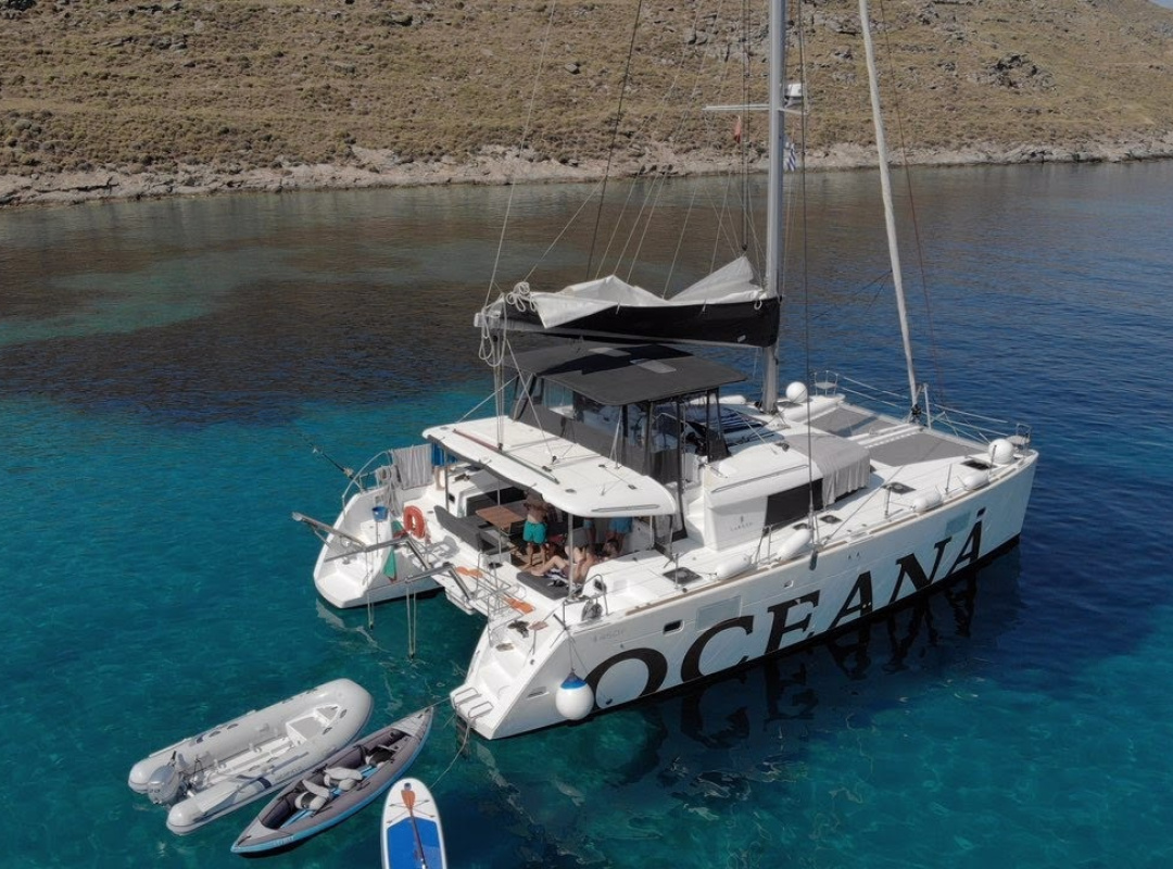 Lagoon 450 Fly — photo 1