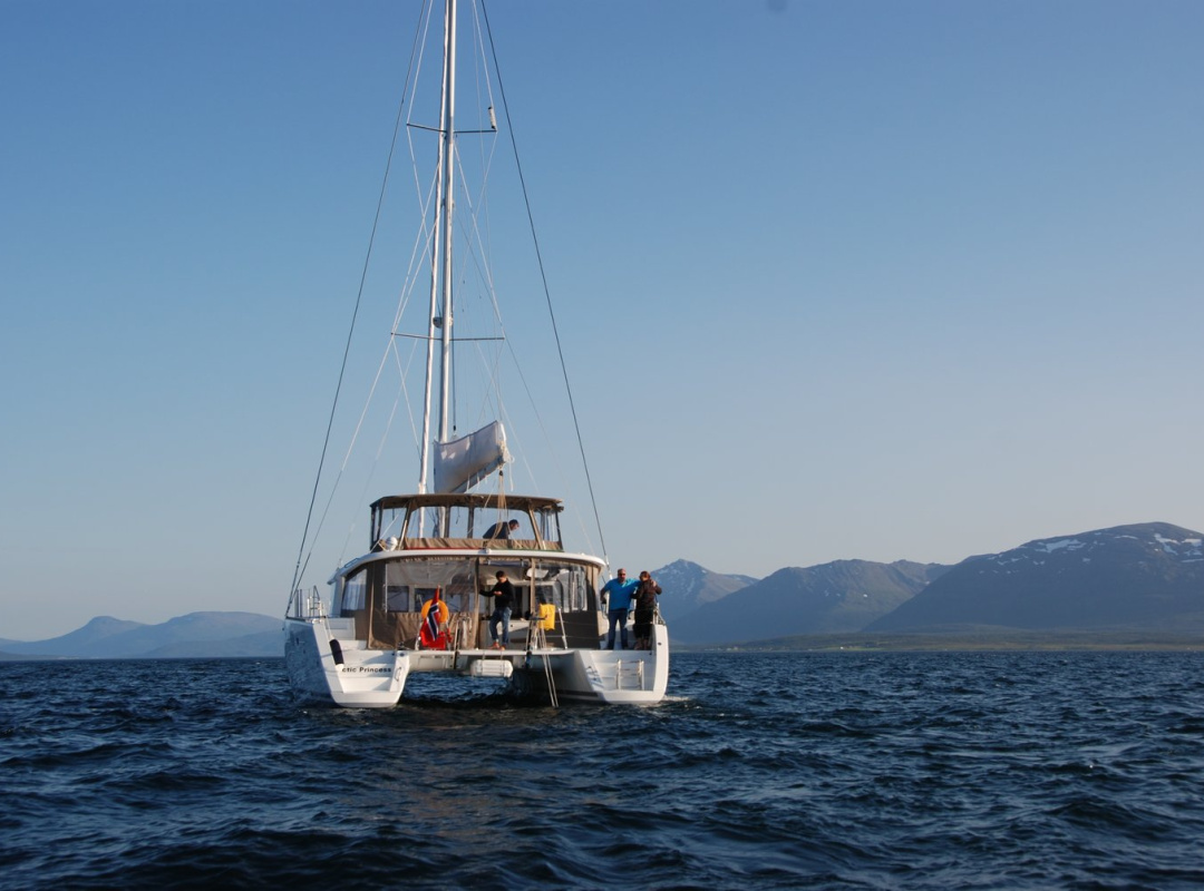 Lagoon 450 — photo 1