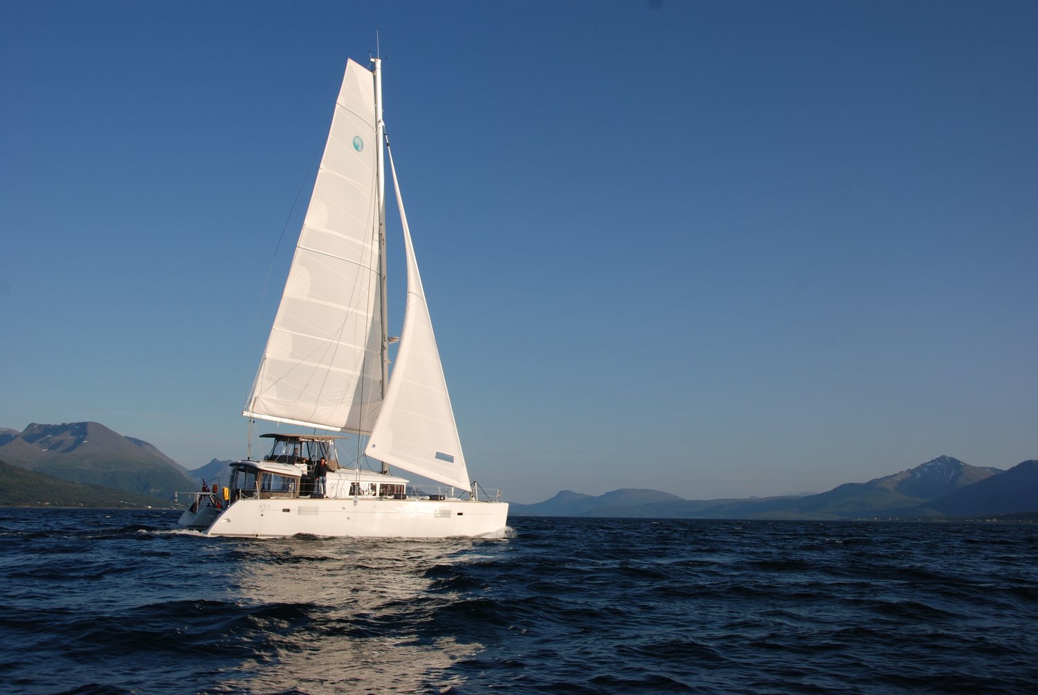 Lagoon 450 — photo 2