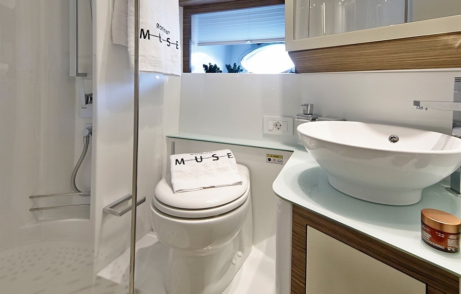 Rodman Muse 44 — photo 2
