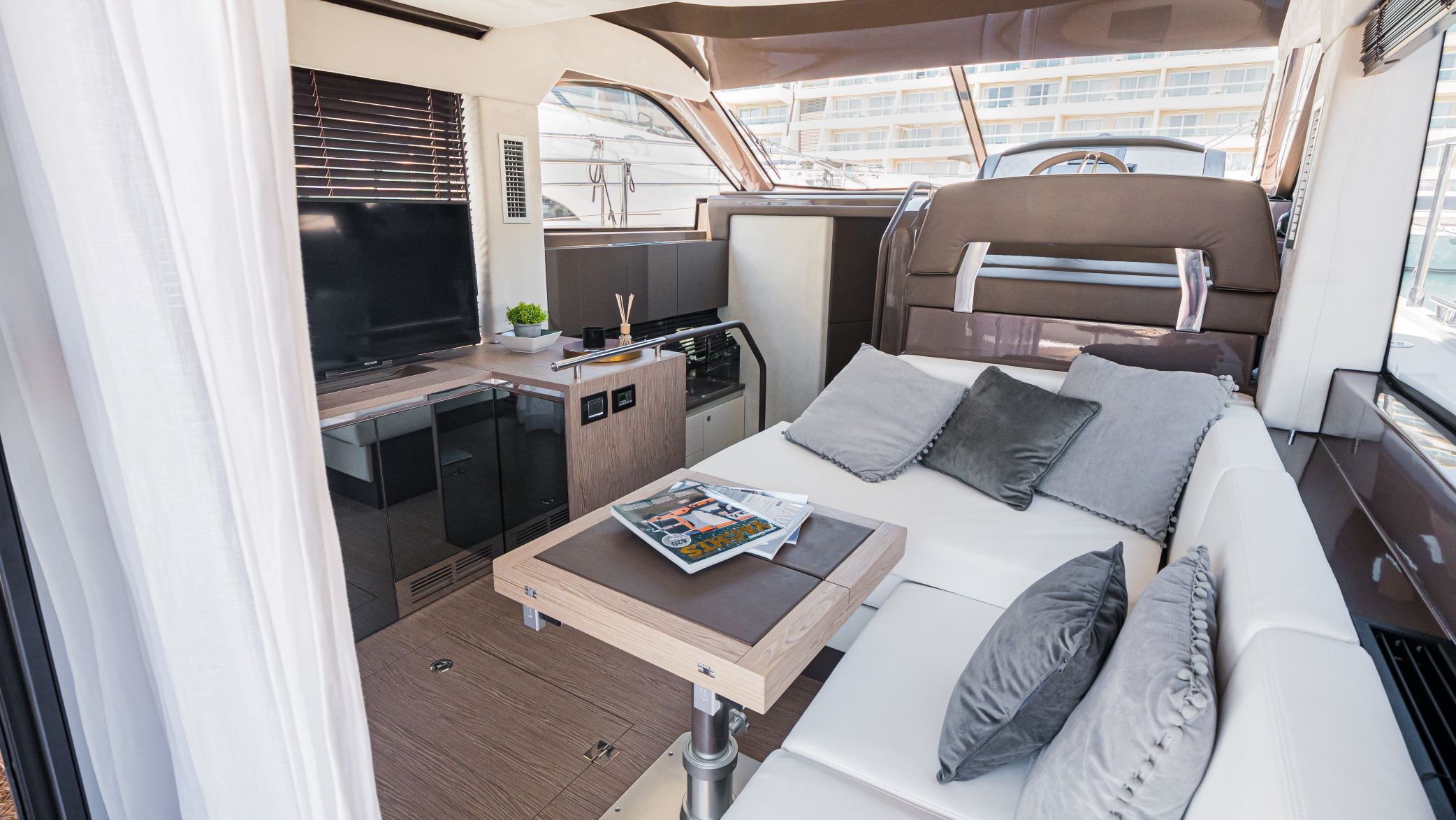 Sessa Flybridge 42 — photo 8
