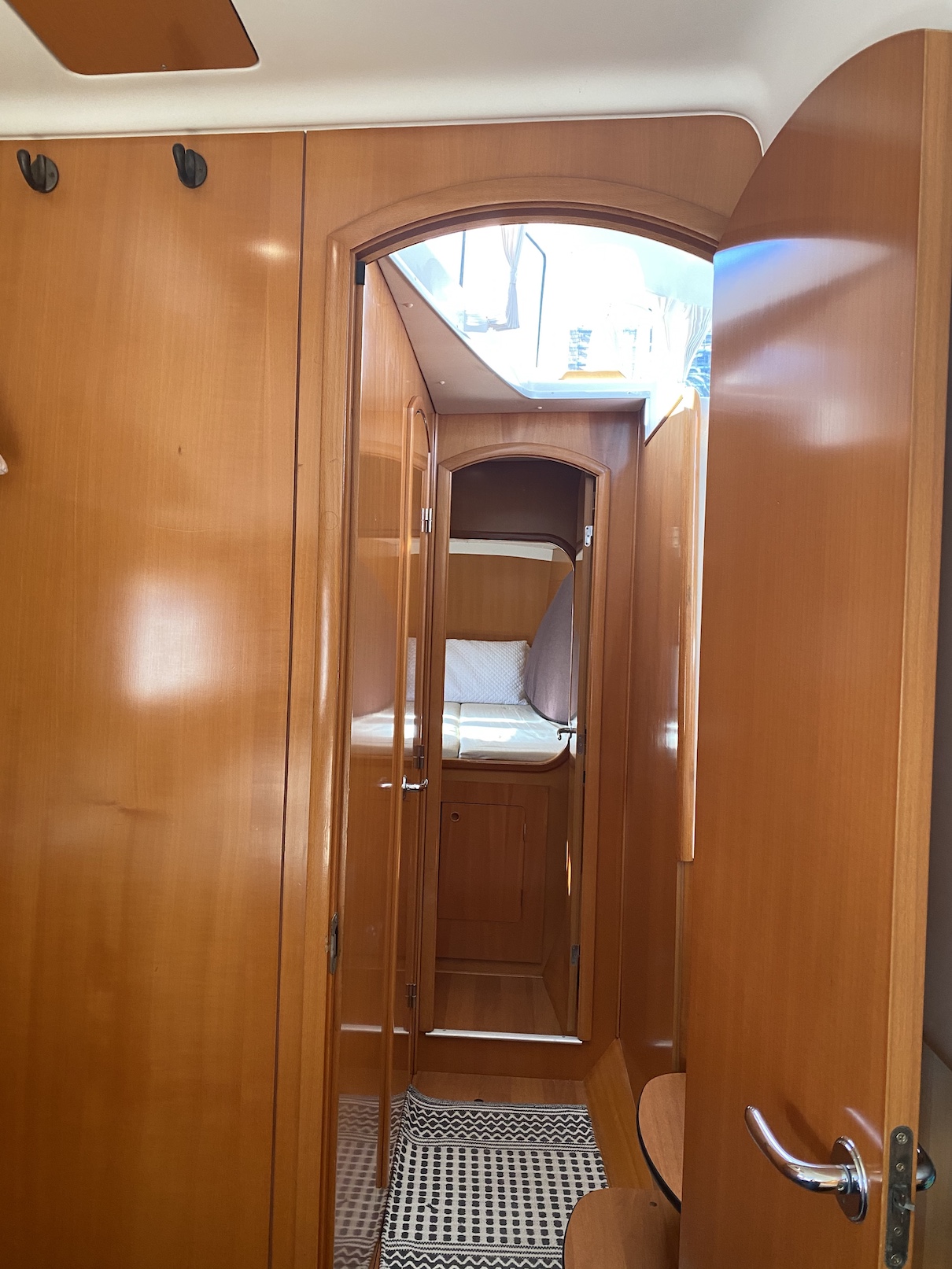 Lagoon 380 S2 — photo 18