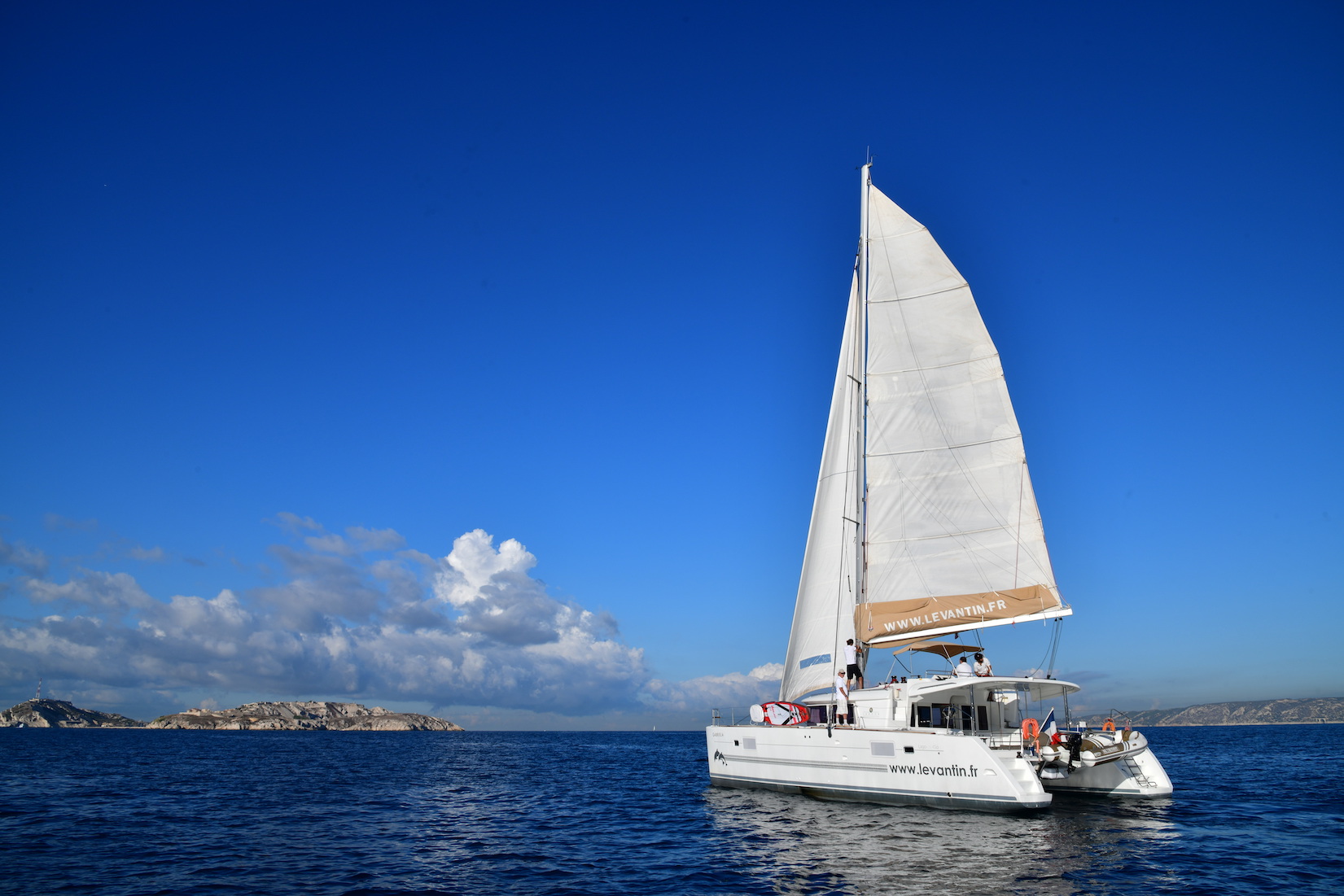 Lagoon 450 — photo 8