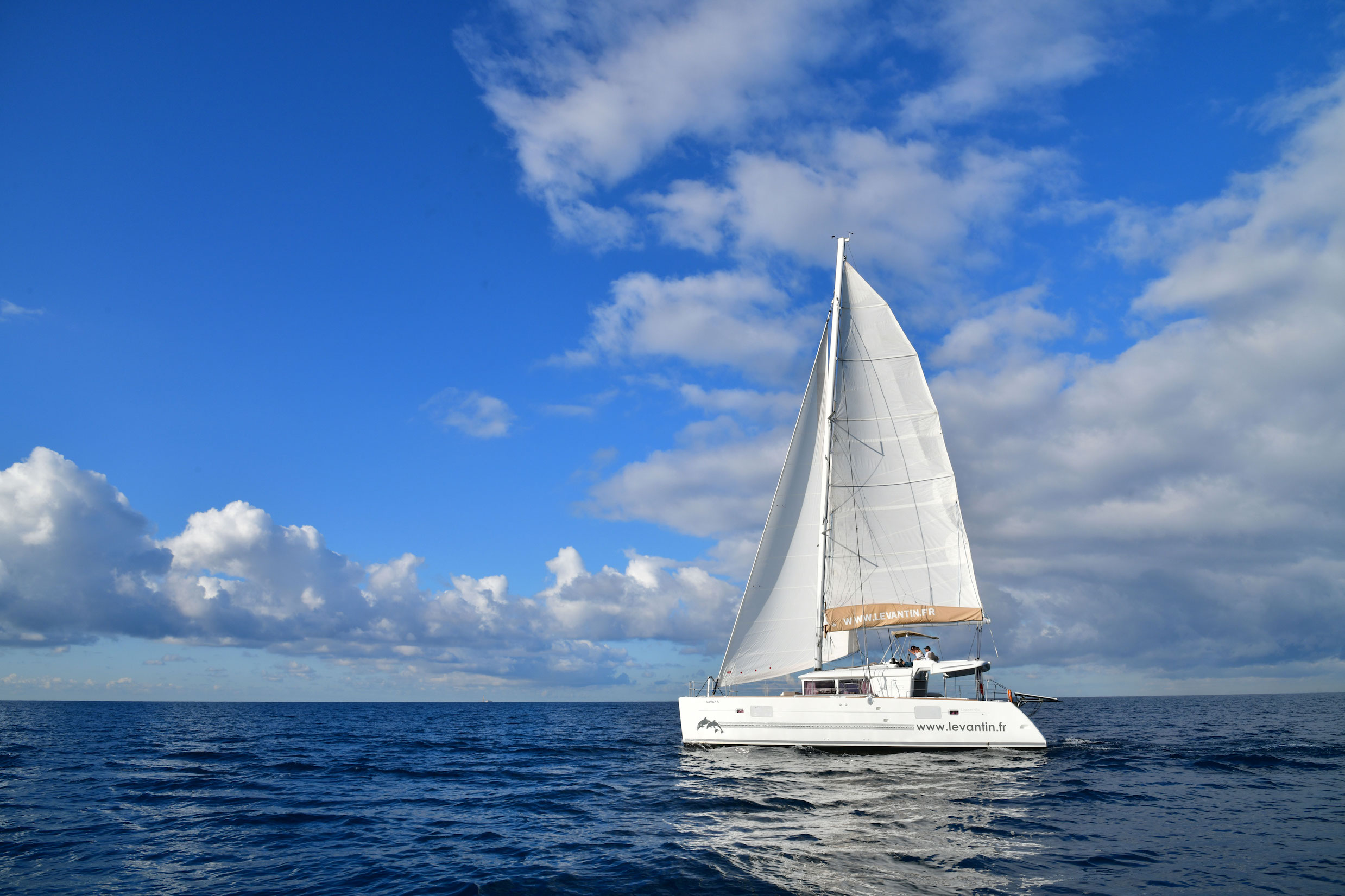 Lagoon 450 — photo 9