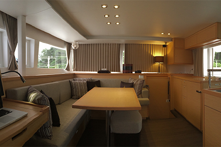 Lagoon 450 — photo 24