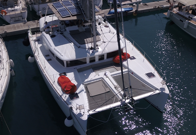 Lagoon 450 — photo 12