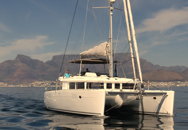 Lagoon 450 — photo 17