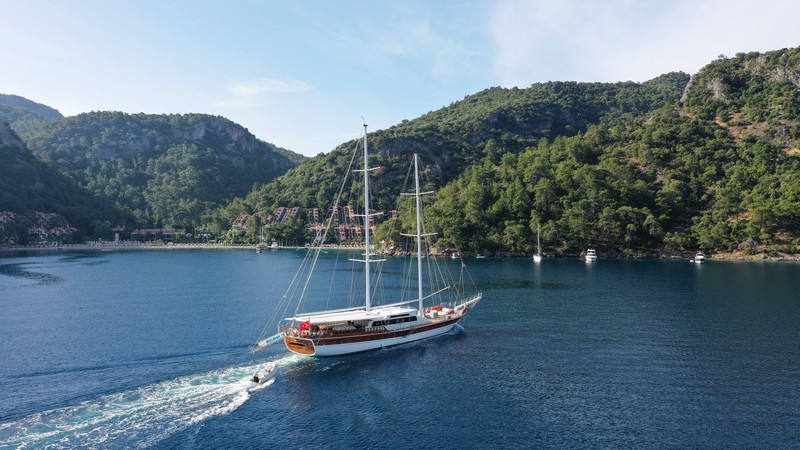Motor Sailer — photo 8