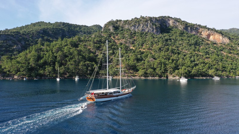 Motor Sailer — photo 9