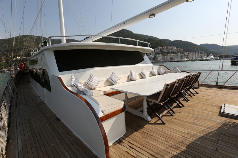Motor Sailer — photo 32