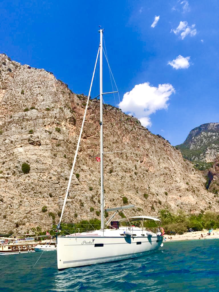 Bavaria Cruiser 40 — photo 2