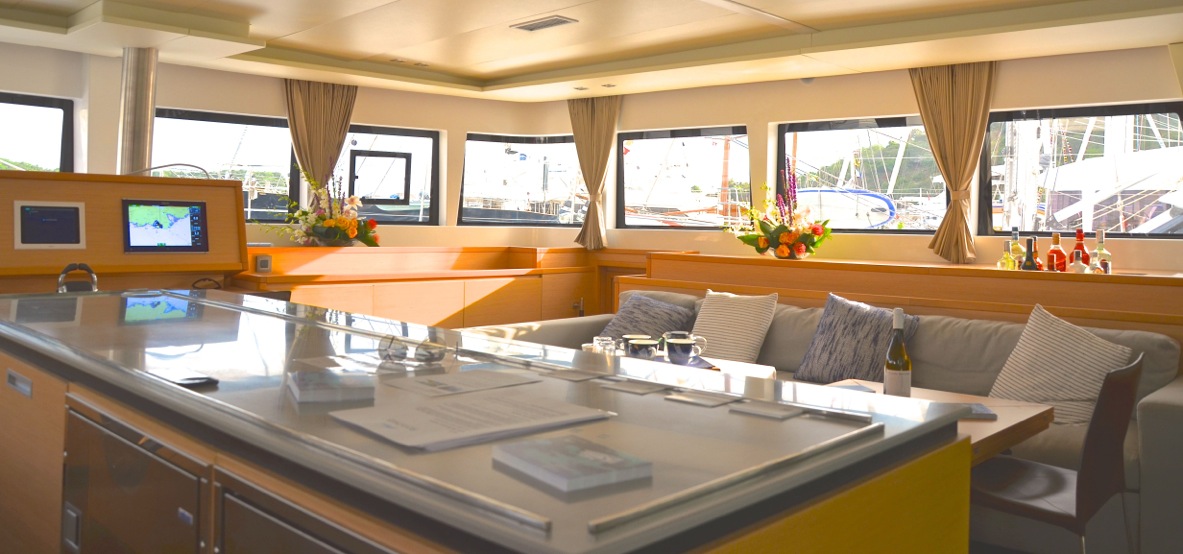Lagoon 620 — photo 15