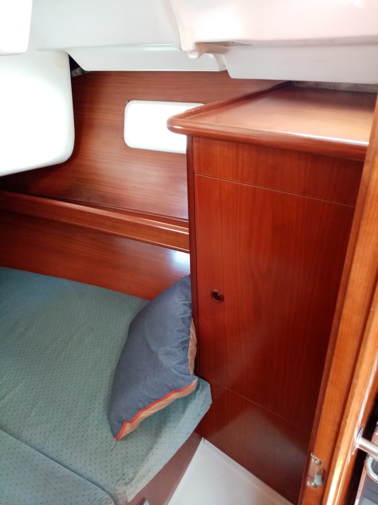 Oceanis clipper 361 — photo 15