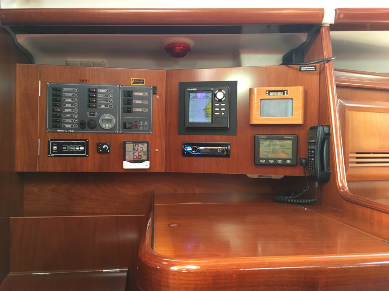 Oceanis 393 — photo 8