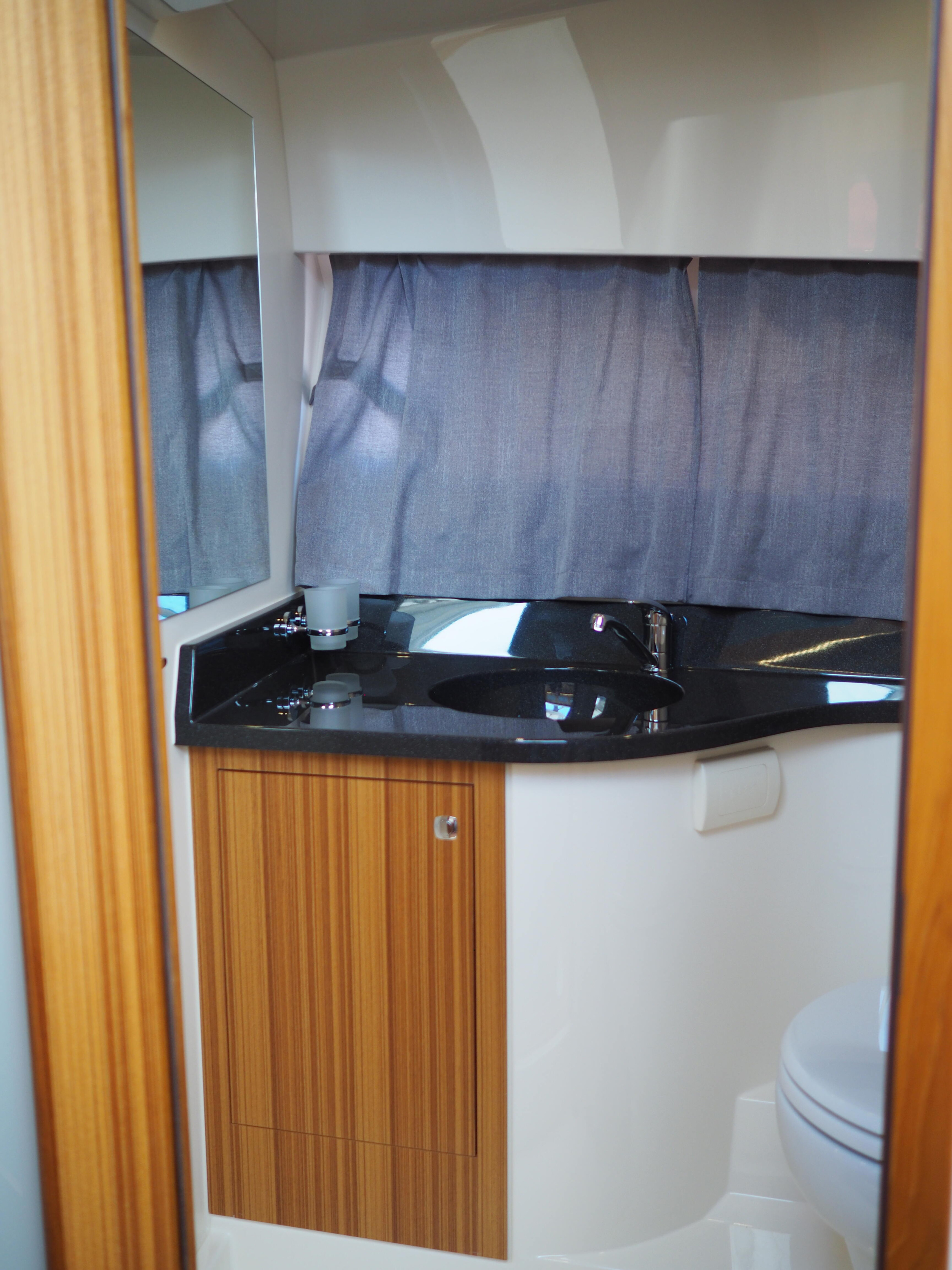 Marex 310 SUN CRUISER — photo 18