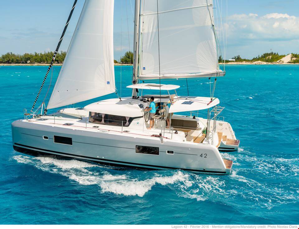 Lagoon 42 — photo 26