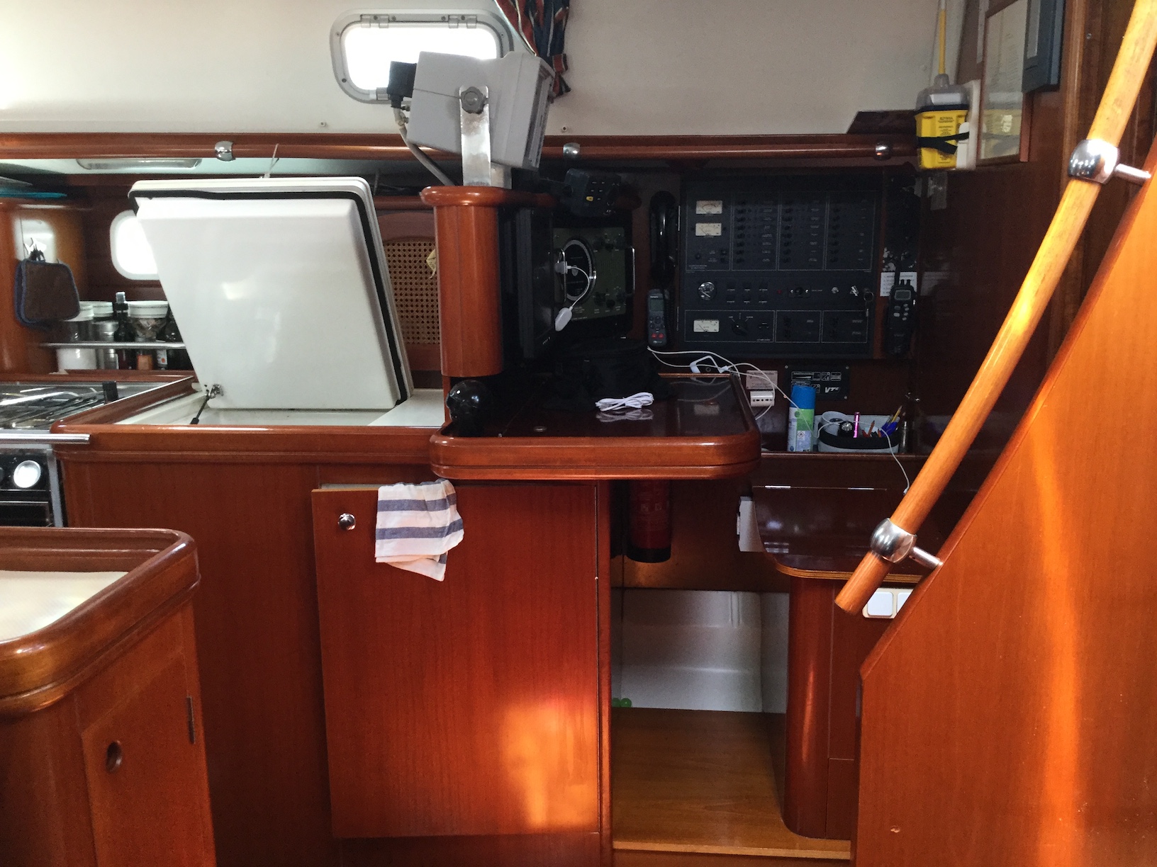 Beneteau 50 — photo 9