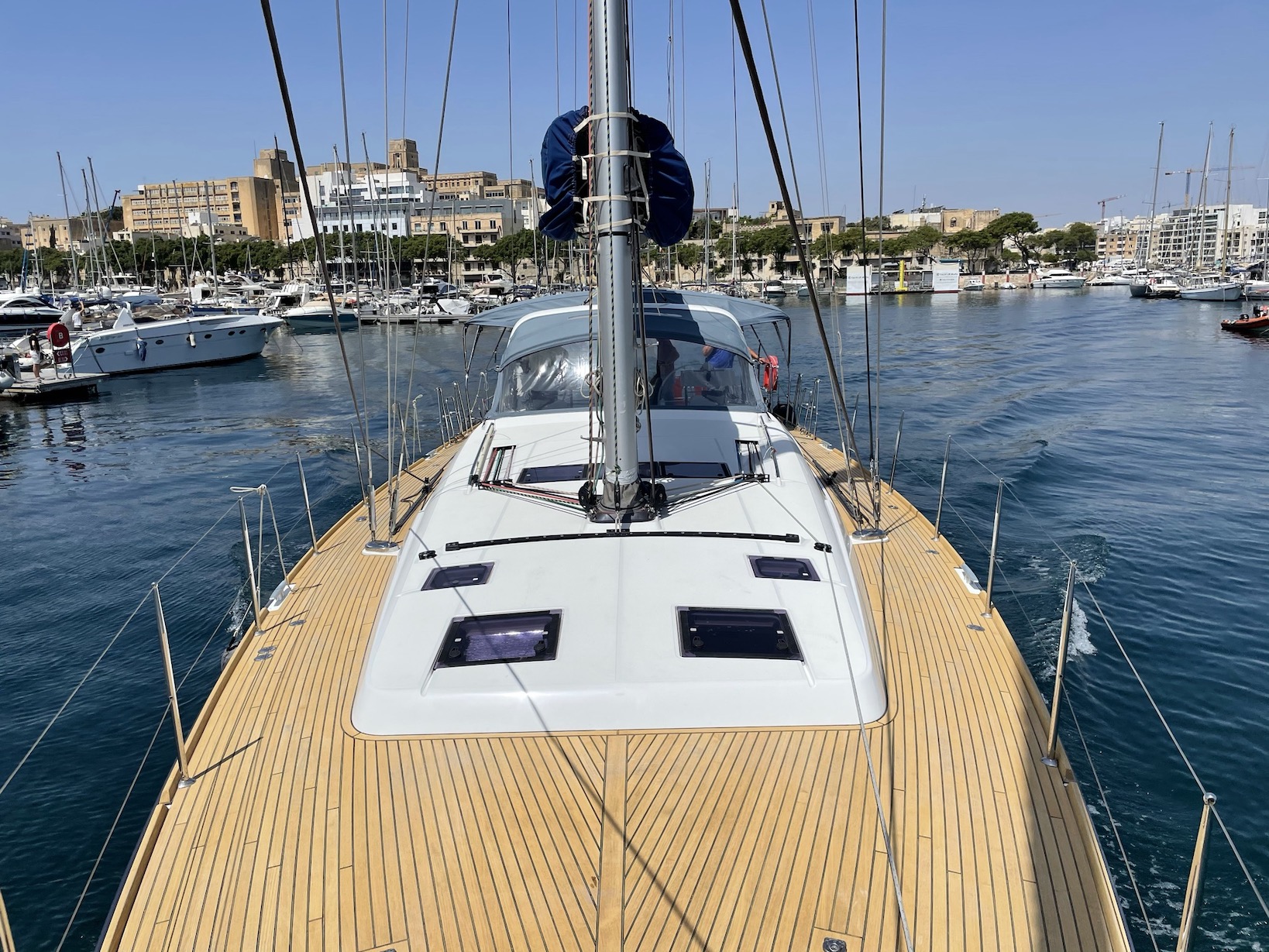 Beneteau Oceanis 60 — photo 3