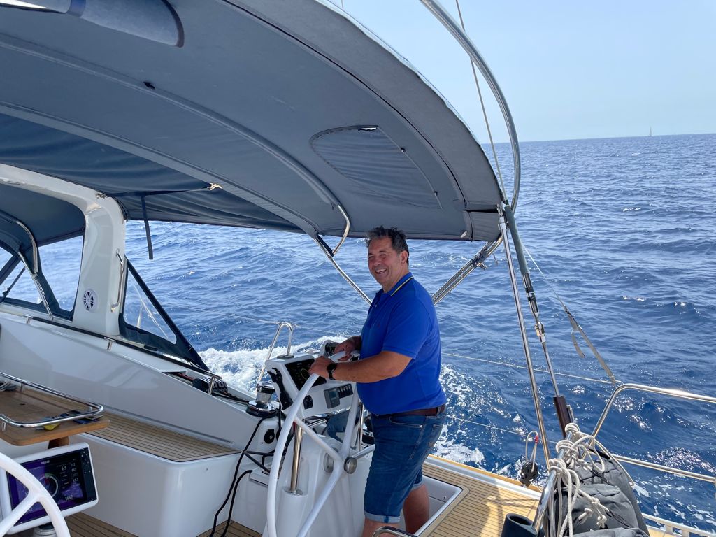 Beneteau Oceanis 60 — photo 9