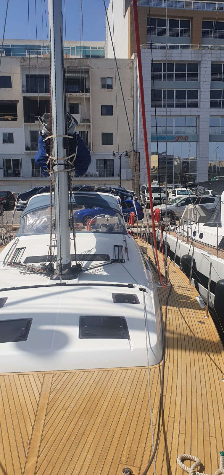 Beneteau Oceanis 60 — photo 11