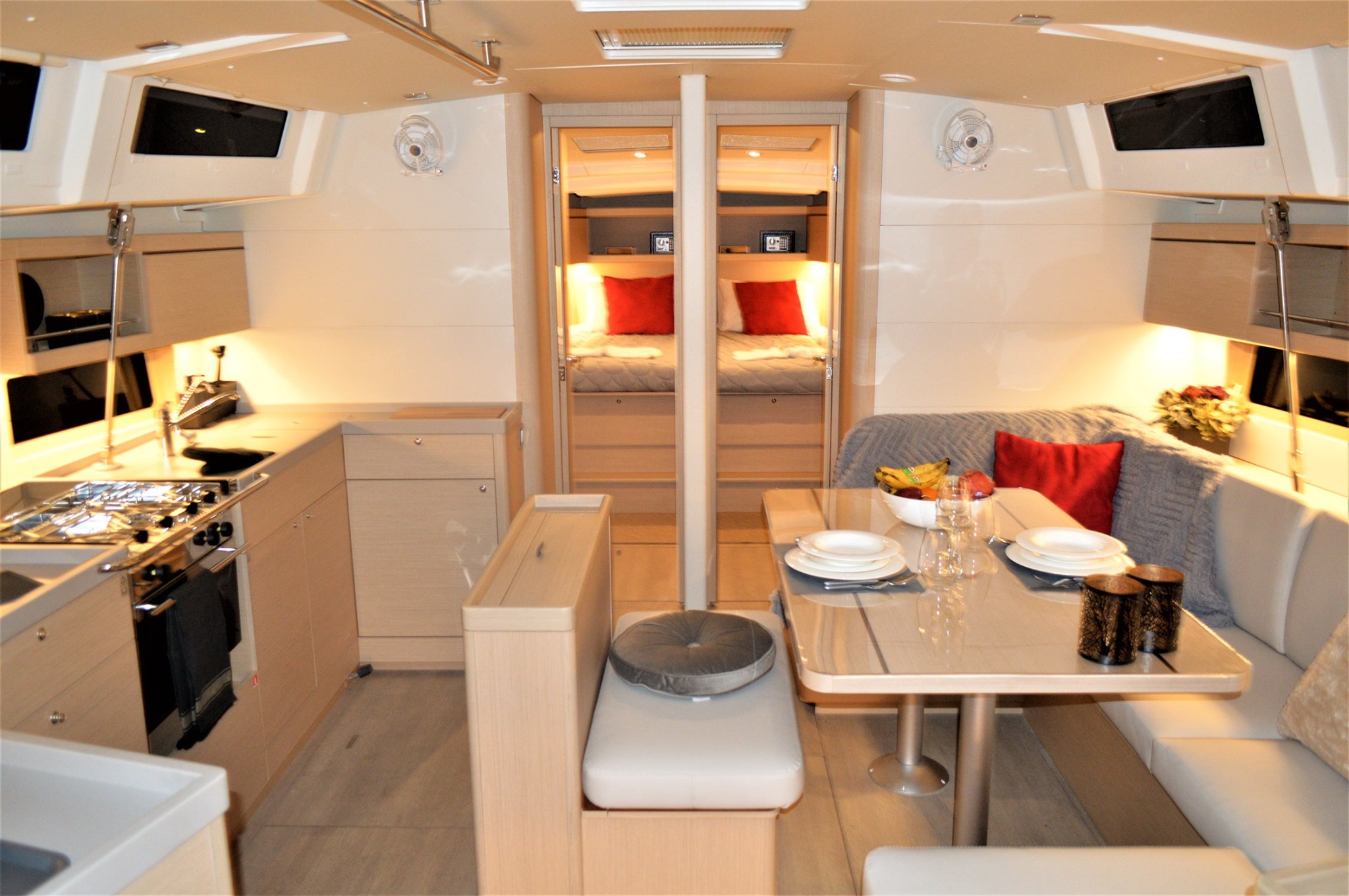 Oceanis 46.1 — photo 9