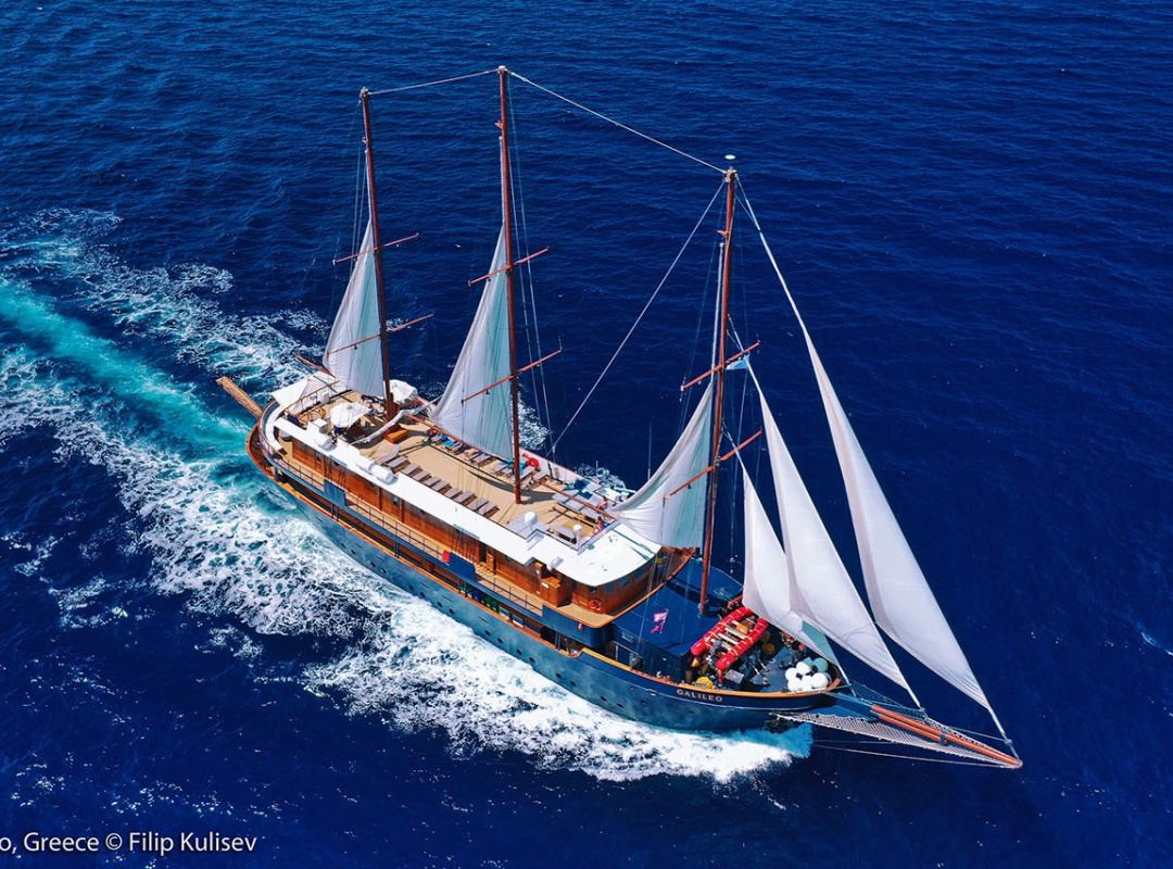 Motor Sailer — photo 1