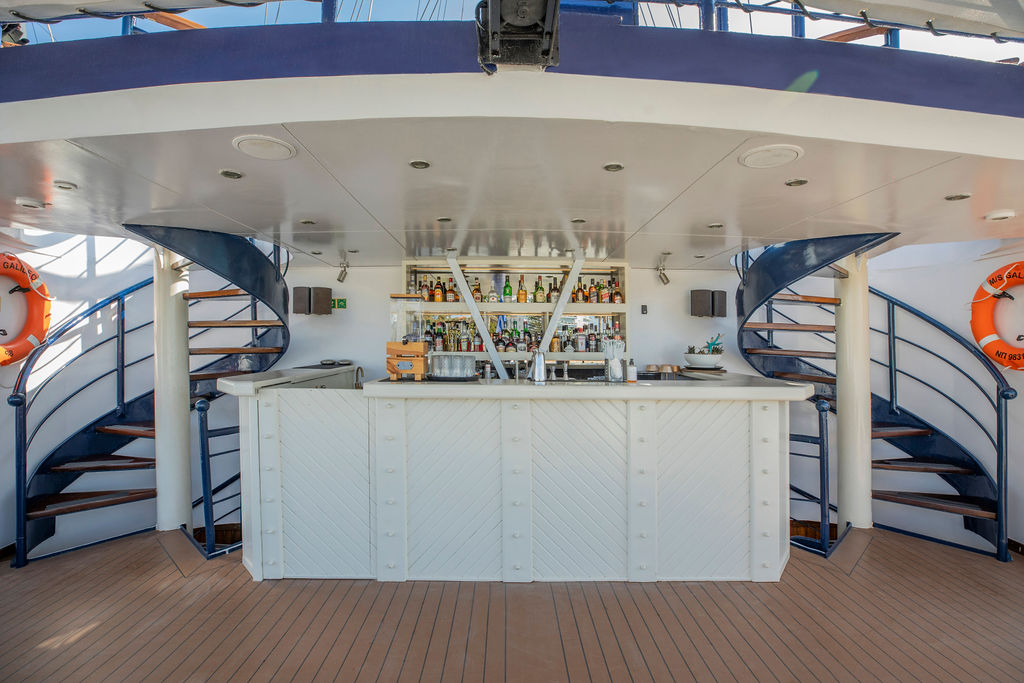 Motor Sailer — photo 10