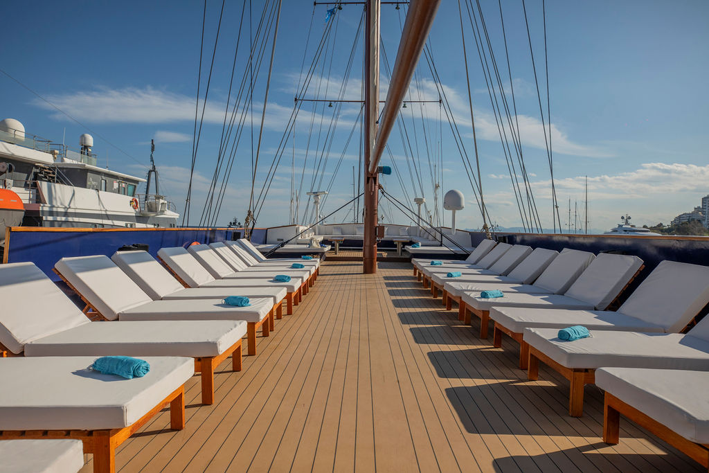 Motor Sailer — photo 24