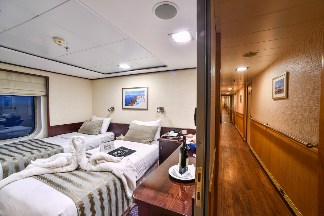 Motor Yacht — photo 3