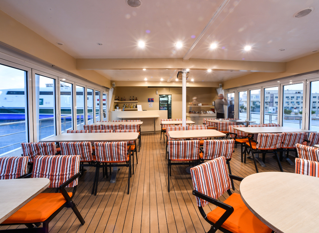 Motor Yacht — photo 24