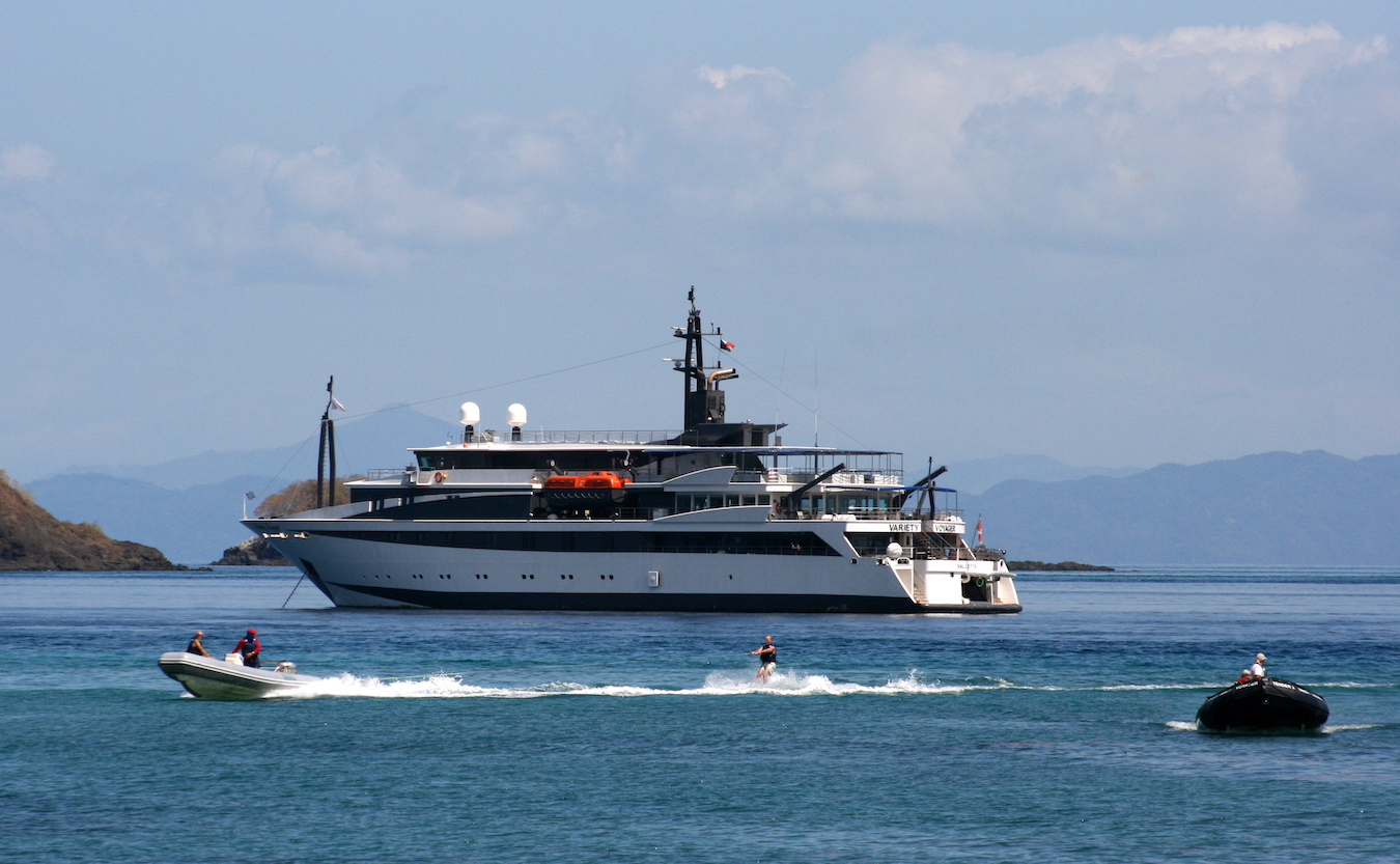 Motor Yacht — photo 2